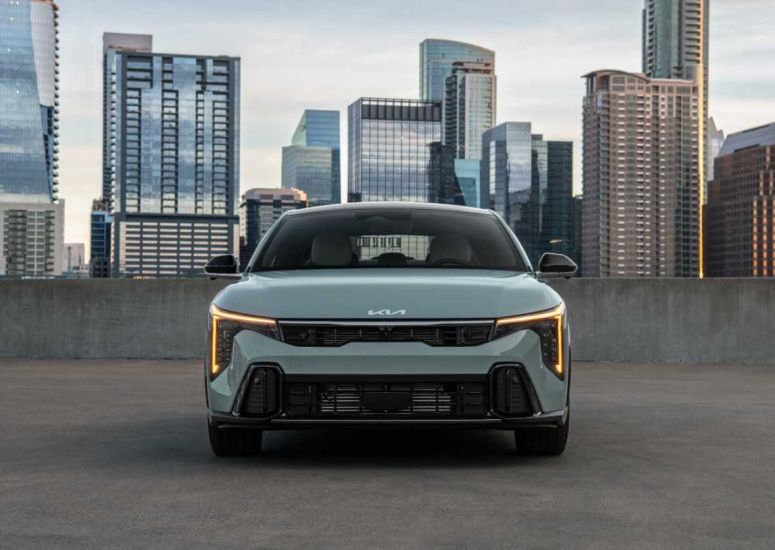 Kia K4 Exterior 