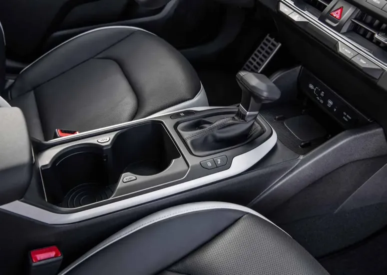 Kia K 4 Hatchback Interior