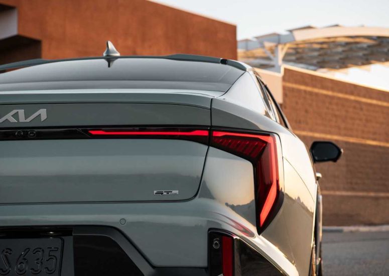 Kia K4 Exterior 