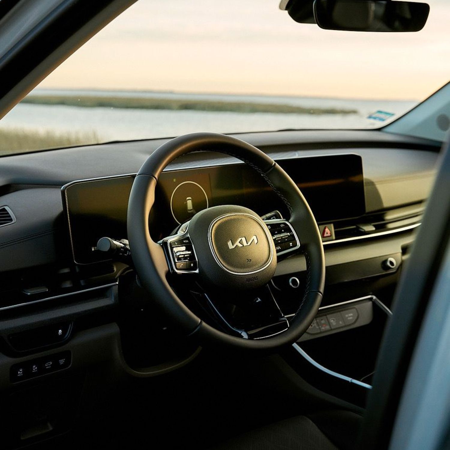 Kia Carnival interior